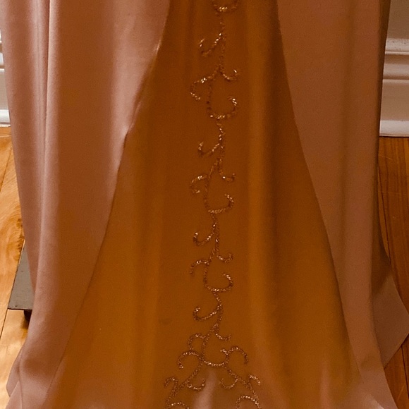 Gorgeous Lorellana Couture Floor length dress EUC - Picture 6 of 11